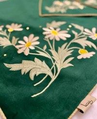 تصویر 1 از سجاده گلدوزی شده طرح سنتی